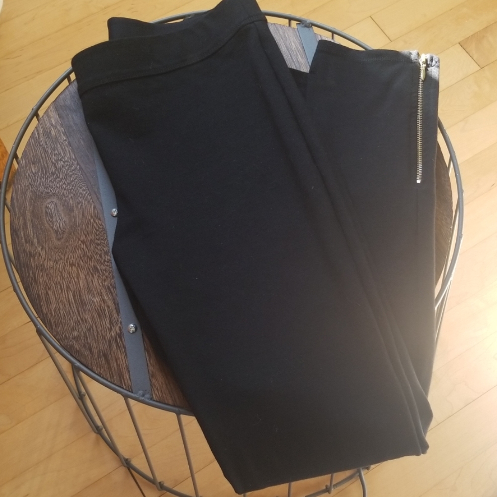 Max Studio Black Dress Leggings 🌟